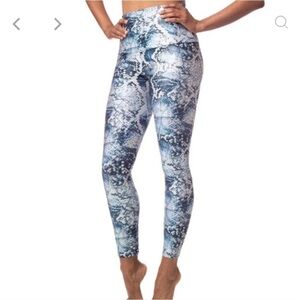 Emily Hsu snake print leggings sz XS